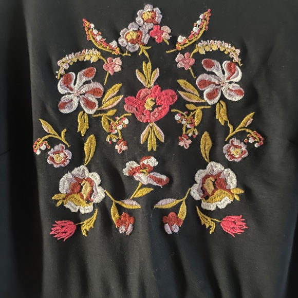 Ann Taylor LOFT  Black Floral Embroidered Boho Midi Dress SZ 4 - Picture 4 of 7